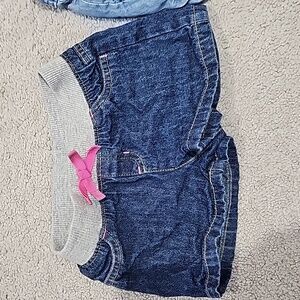 Jean shorts and cotton shorts size 3t